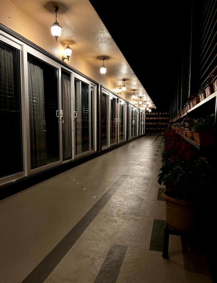 Heritage Residency - Royal Camping Club, Panhāla Екстериор снимка