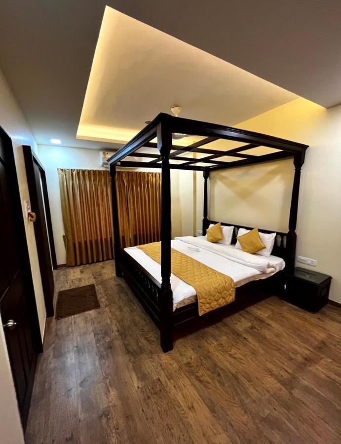Heritage Residency - Royal Camping Club, Panhāla Екстериор снимка